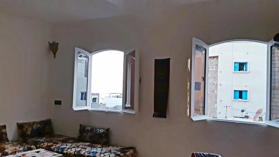 Artic House, Agadir-Ida ou Tanane
