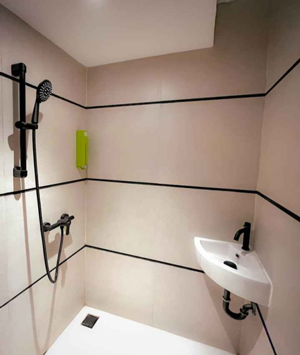 Bathroom 6