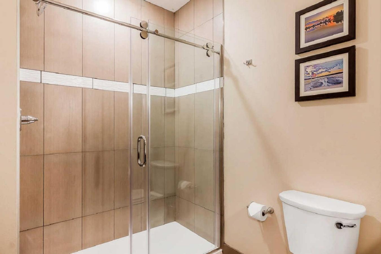 Bathroom 6