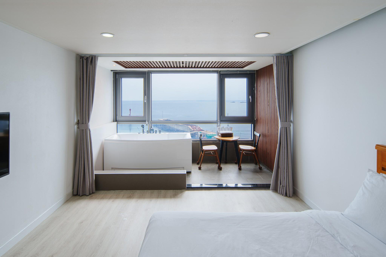 Others 2, Jeju Frame Spa Vill, Jeju