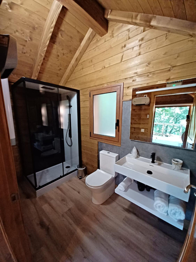 Bathroom 4, IRATIKO KABIAK, Navarra