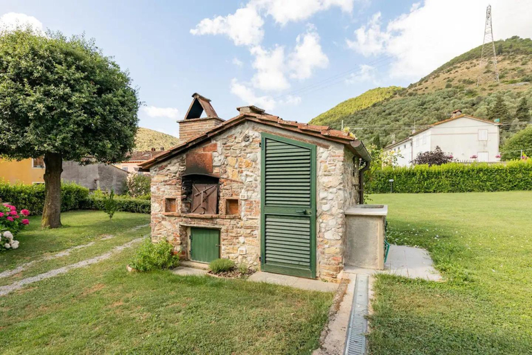 Others 4, Casal delle Rondini, Lucca