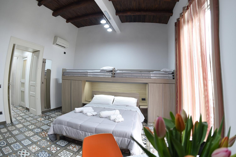 Bedroom 2, B&B Gerry 's home Amalfi coast, Salerno