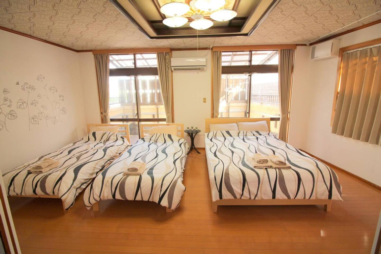 Bedroom 1, 5LDK Ginowan Yuntaku House, Ginowan