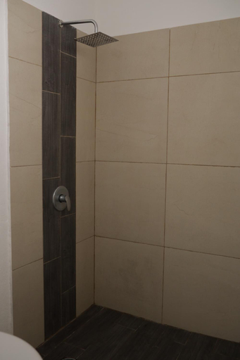 Bathroom 3, Hotel Posada Huasteca, Tepehuacán de Guerrero