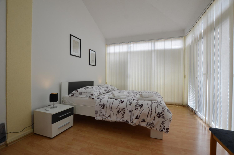 Bedroom 2, Zminj Apartments, Žminj