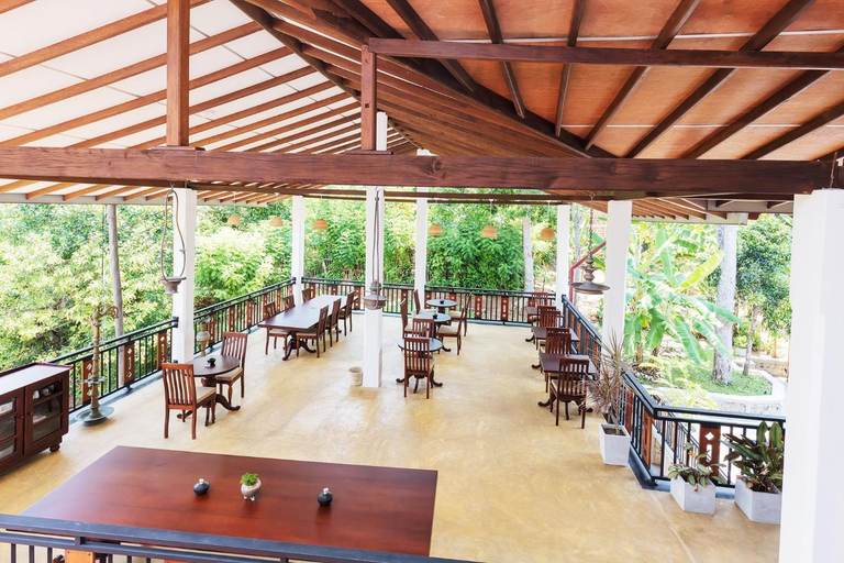 Food & Drinks 3, Nos Da Ty Hotel, Habaraduwa