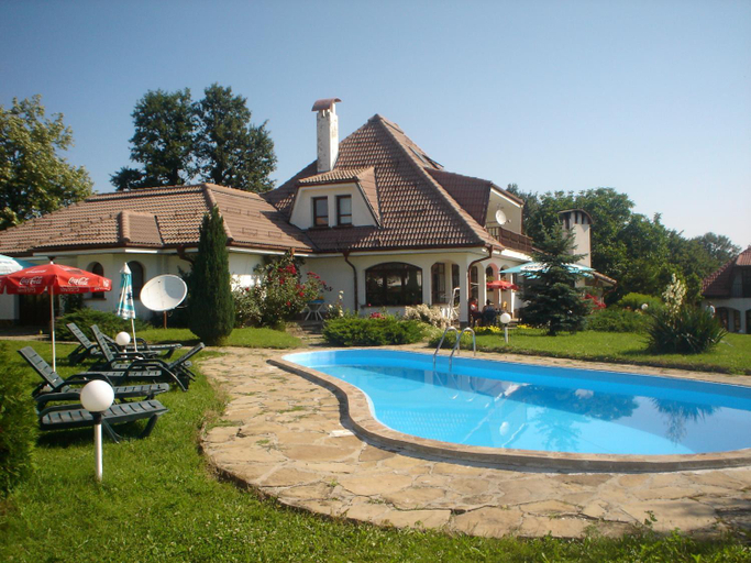 Others 4, Complex Roden Kray, Gabrovo