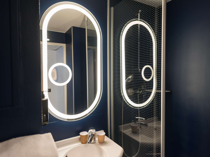 Bathroom 5, ibis Paris Tolbiac 13th, Paris