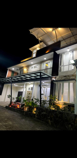 Villa purnama oro-oro ombo batu, Malang