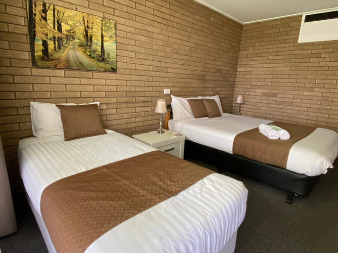 Bedroom 9