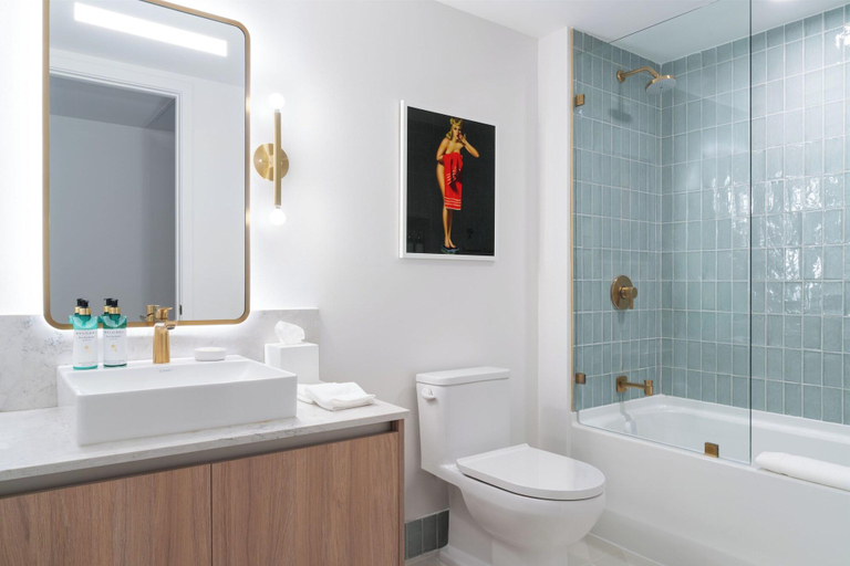 Bathroom 5, Gale Miami Hotel & Residences, Miami-Dade
