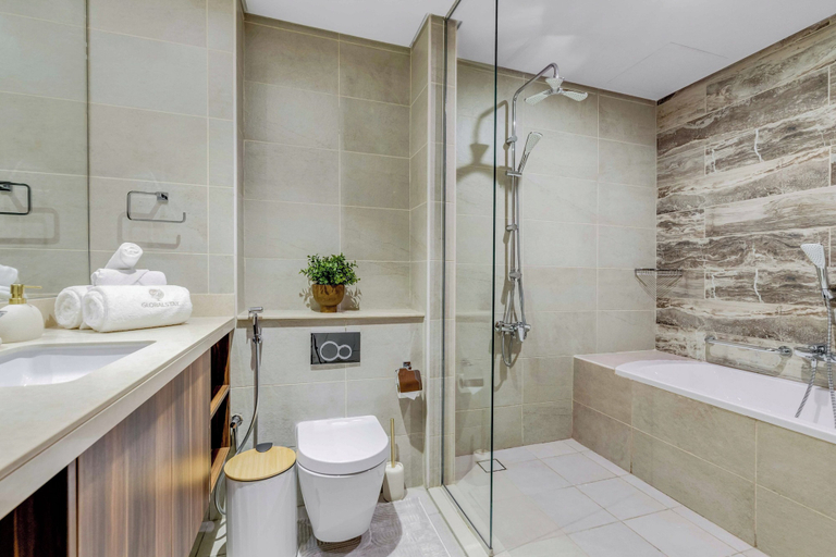 Bathroom 5, Globalstay Luxury Azizi Mina Beachfront, Dubai
