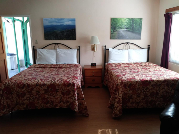 Others 2, Riverbend Lodging, Swain