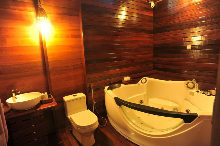 Bathroom 5, Borneo Natural Sukau Bilit Resort, Kinabatangan