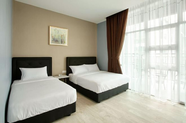 Bedroom 9