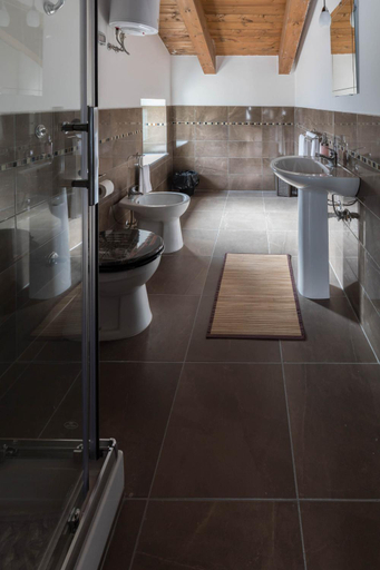 Bathroom 3, Tenuta Ferrara, Salerno