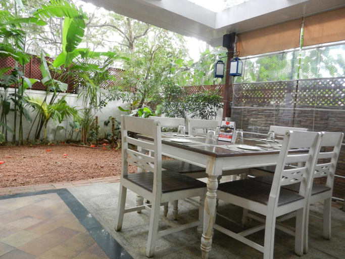 Food & Drinks 5, Brunton Heights Executive Suites, Bangalore