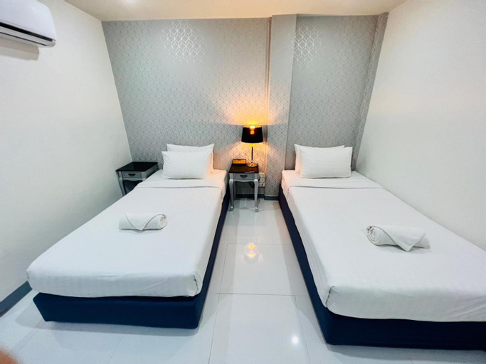 Bedroom 3, Bed by Tha-Pra Hotel and Apartment, Phasi Charoen