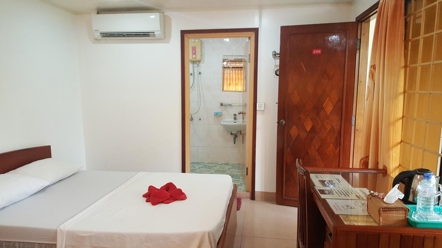 Bedroom 9