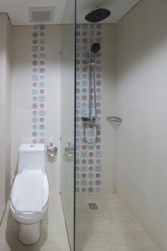 Bathroom 6
