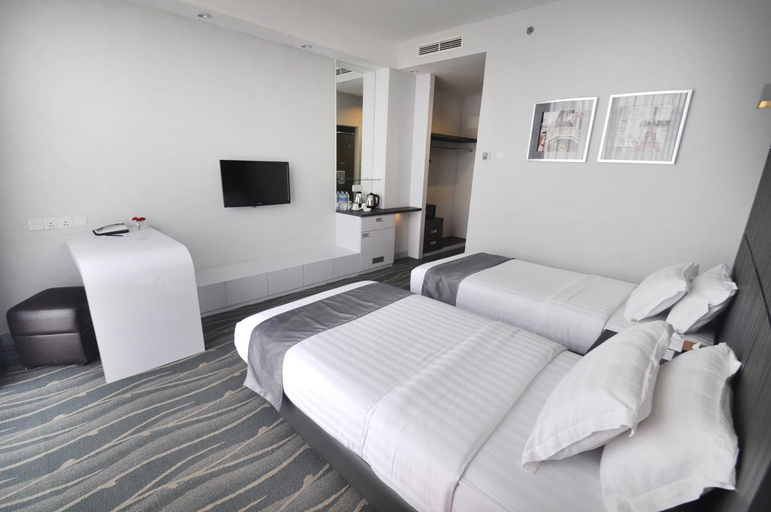 Bedroom 18