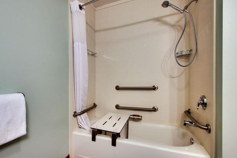 Bathroom 4, The Inn at Wise, Wise