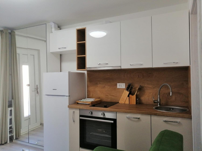 Others 3, Apartment Mara, Primošten