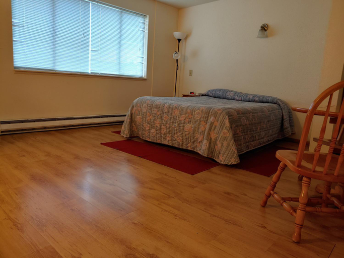 Bedroom 4, The Dublin House Motel, Lincoln