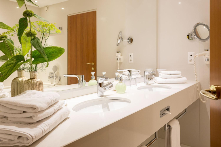 Bathroom 5, Hotel & Spa Der Steirerhof, Hartberg-Fürstenfeld
