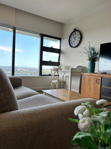 Others 2, Best location apartment in Olympic park, Auburn