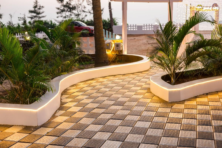 Food & Drinks 3, White Heaven Sea Stay, Uttara Kannada