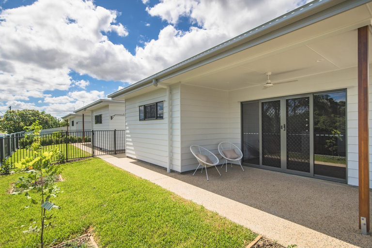 Exterior view 5, Jardine Court Appartments, Rockhampton