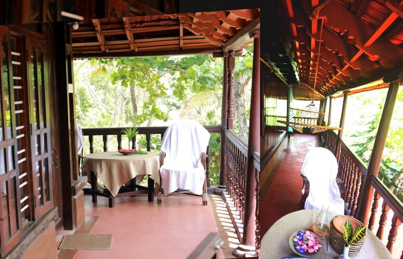 Others 4, Varkala Marine Palace, Thiruvananthapuram