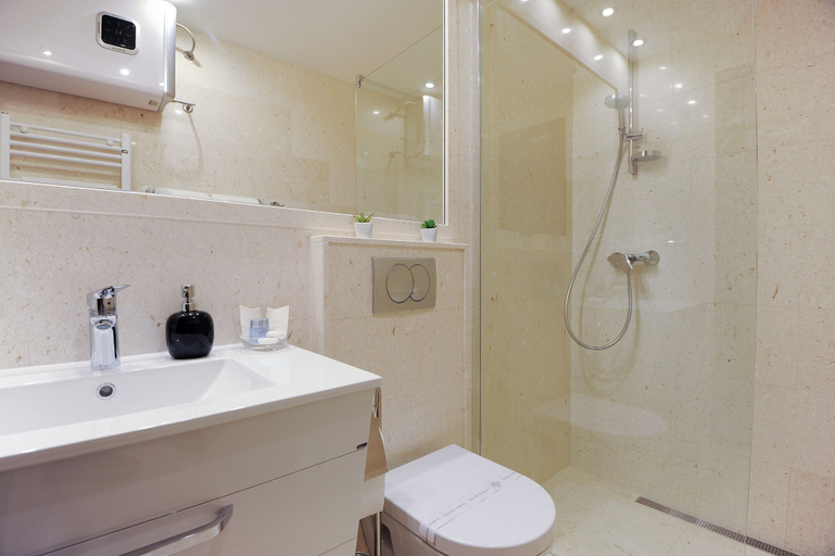 Bathroom 3, Main street studio and rooms, Zadar