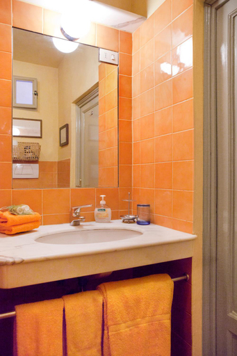 Bathroom 3, Poggio Imperiale Apartments, Florence