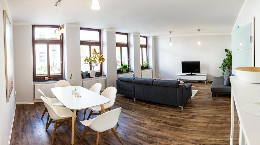 Facilities 2, DD Apartments, Meißen