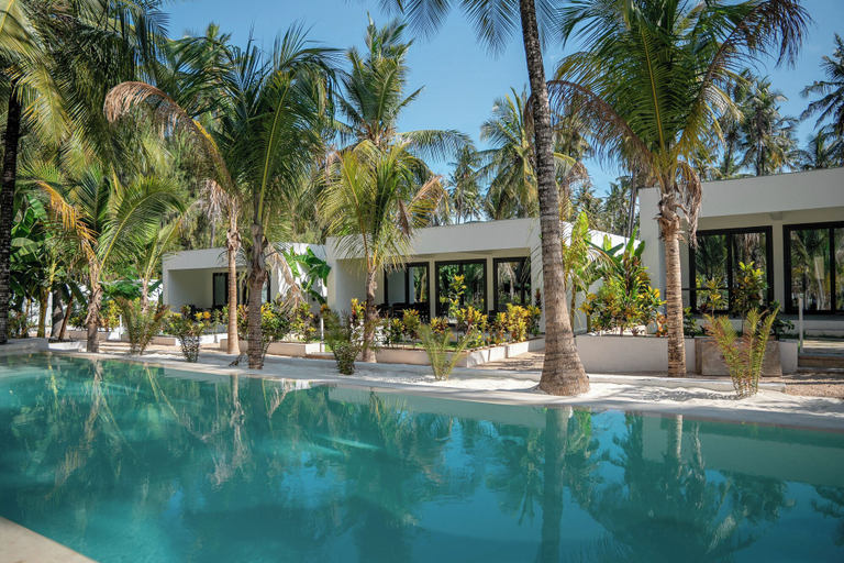 Sport & Beauty 4, The Oasis Residence, Kusini