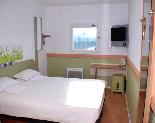 Bedroom 4, ibis budget Flers Les Grands Champs, Orne