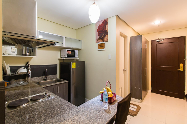 Dining Room 21