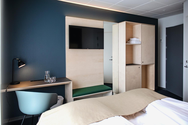 Bedroom 2, 62N Hotel - City Center, Tórshavn