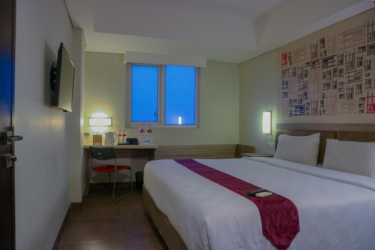 Bedroom 13
