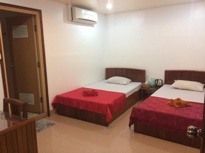 Bedroom 8
