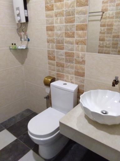 Bathroom 7
