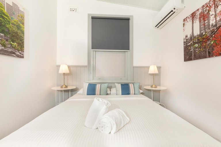 Bedroom 18