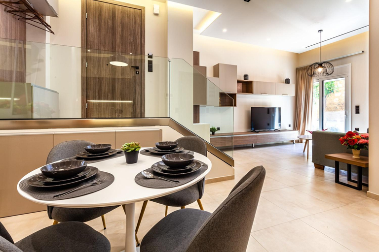 Others 5, Kalamata Cosy Haven Hidden Gem In the City Center, Peloponnese