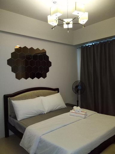 Bedroom 2, H&M One Palmtree Villas, Pasay City