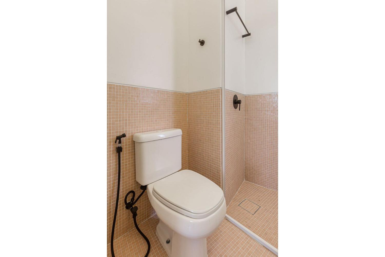 Bathroom 4, Vossa Bossa Marian, São Paulo