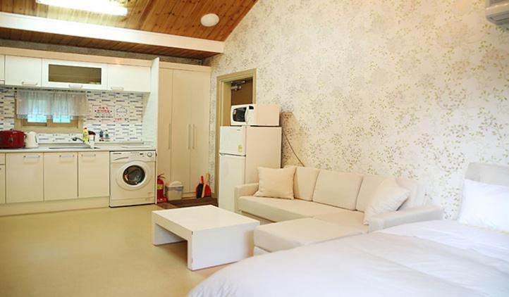 Bedroom 3, Shinevalley Pension & Hotel, Pyeongchang