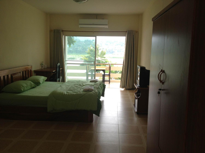 Bedroom 9